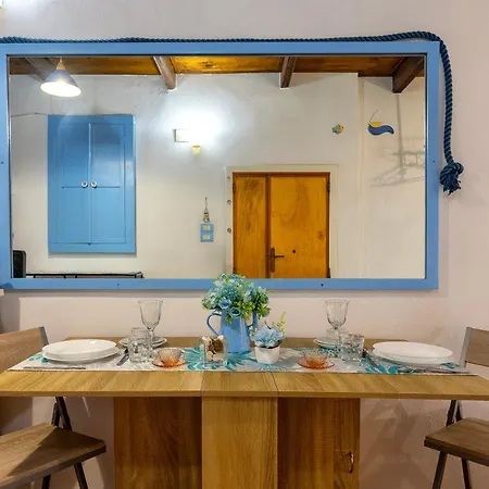 Domus Santa Barbara Apartman *