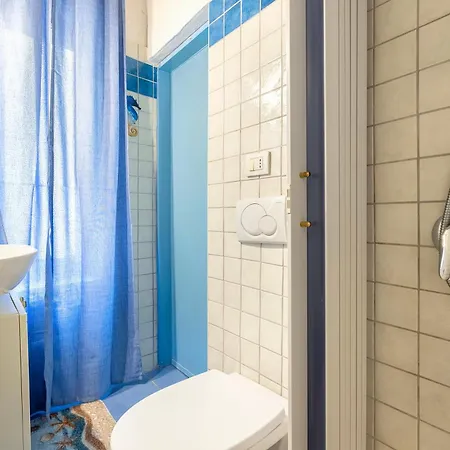 Domus Santa Barbara Apartman *
